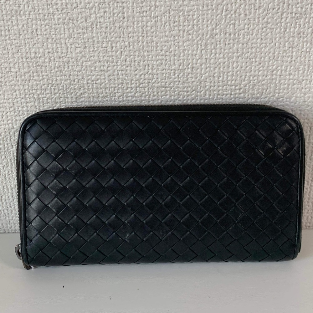 Bottega Veneta black zipper wallet